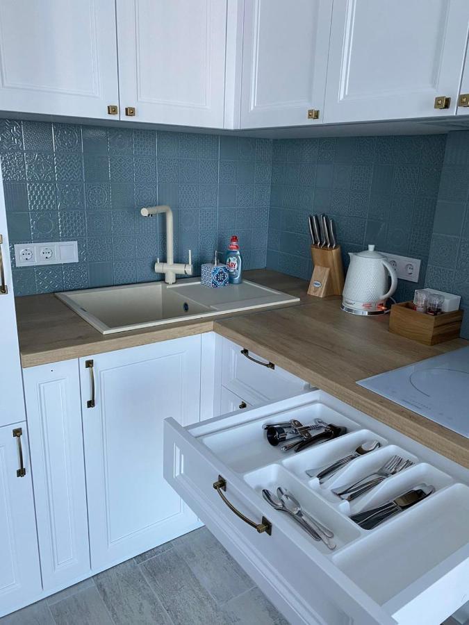 Mediterranean Style Apartment Sea View Oldenburg Bagian luar foto